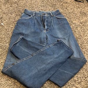 vintage high waisted baggy jeans